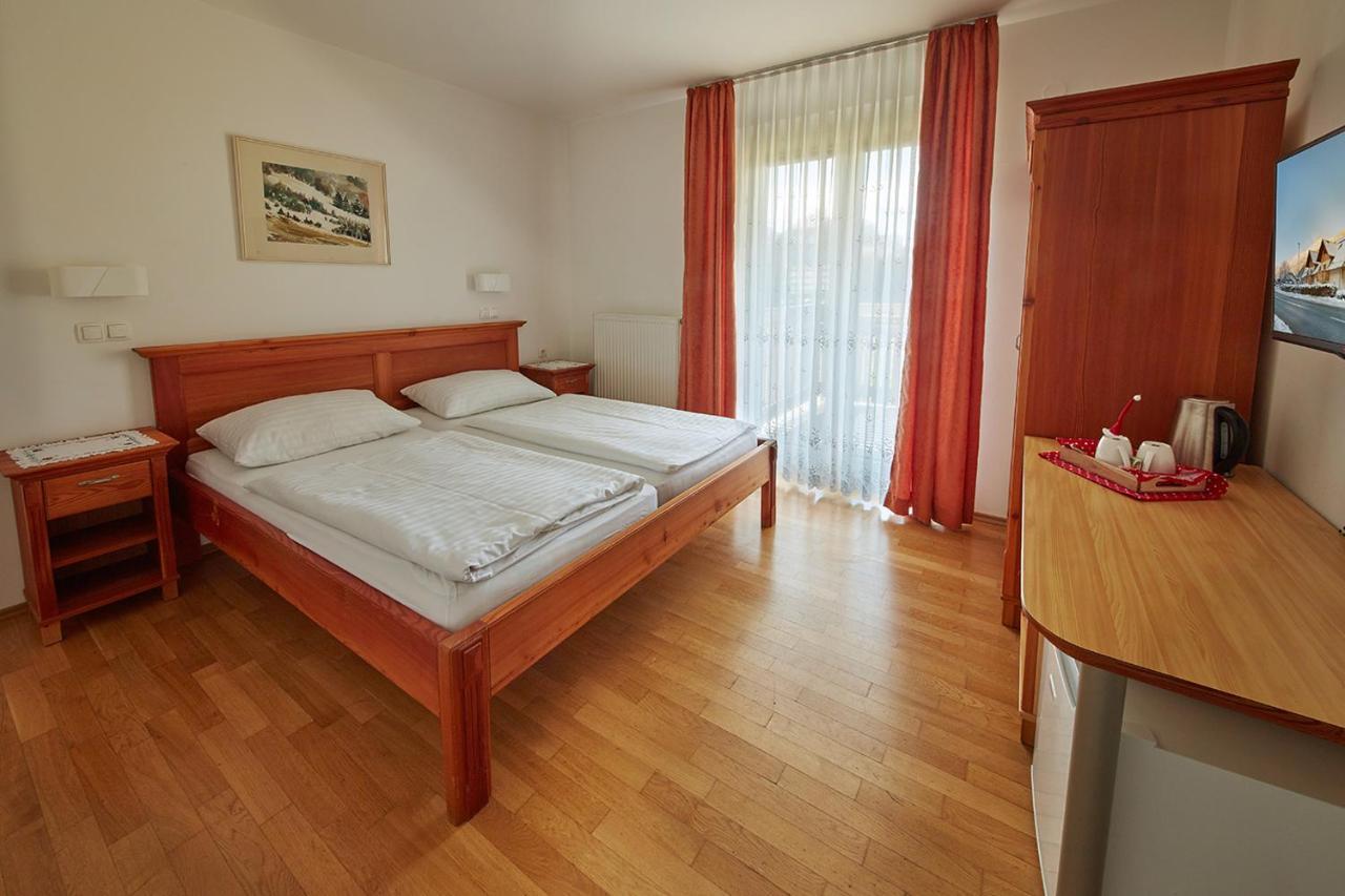 Rute Hotel And Apartments Kranjska Gora Dış mekan fotoğraf